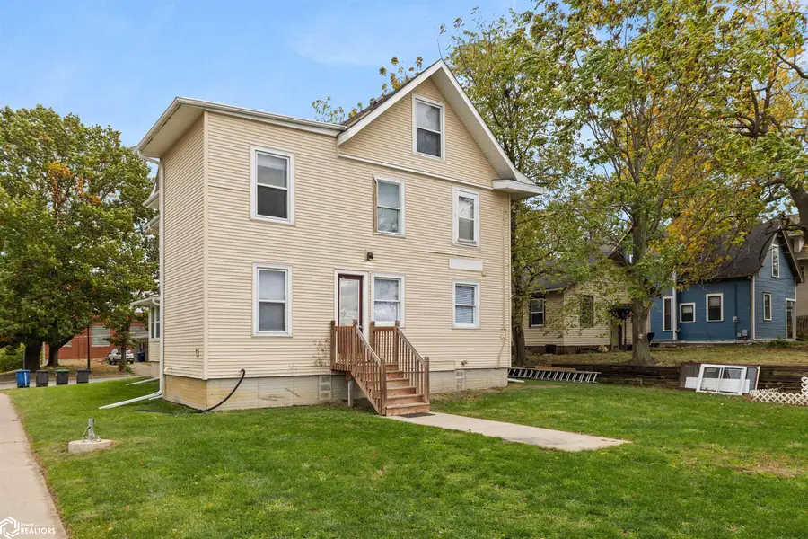 930 18th Street, Des Moines, IA 50314 - #3