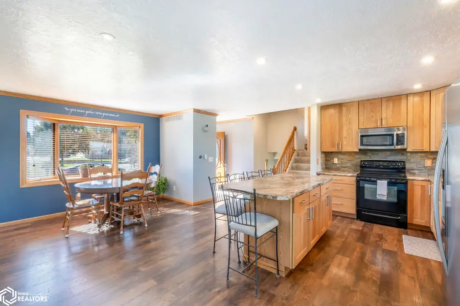 16 Lexington Square, Mason City, IA 50401 - #3