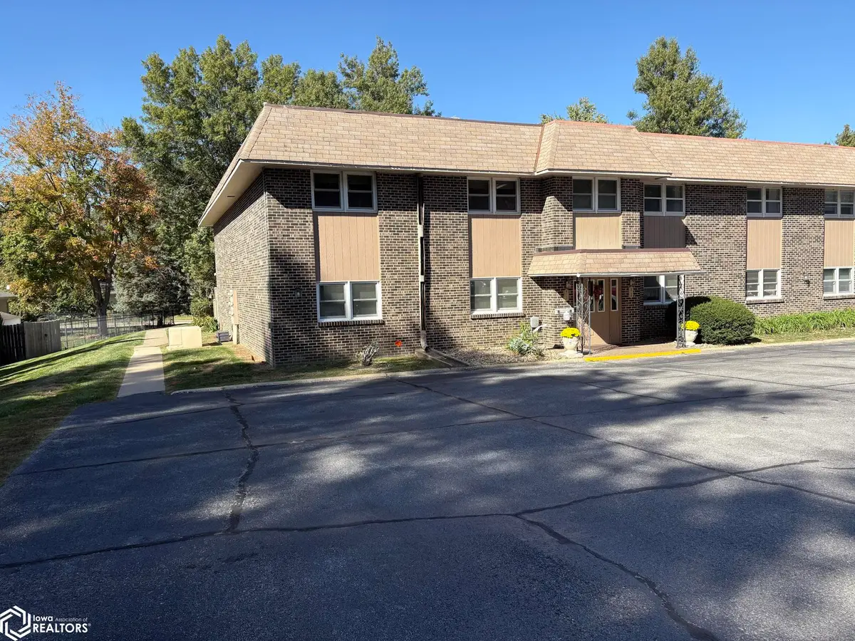 7 Oak Knoll Road, Red Oak, IA 51566 - #1