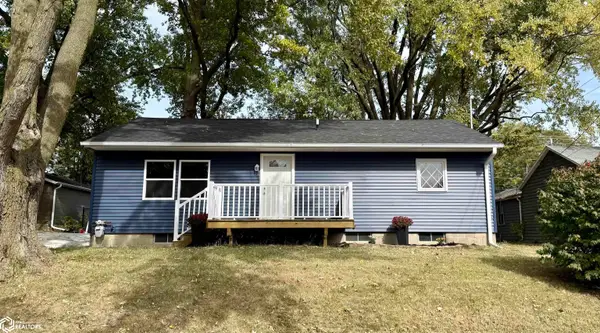 417 College Hill Avenue, Oskaloosa, IA 52577