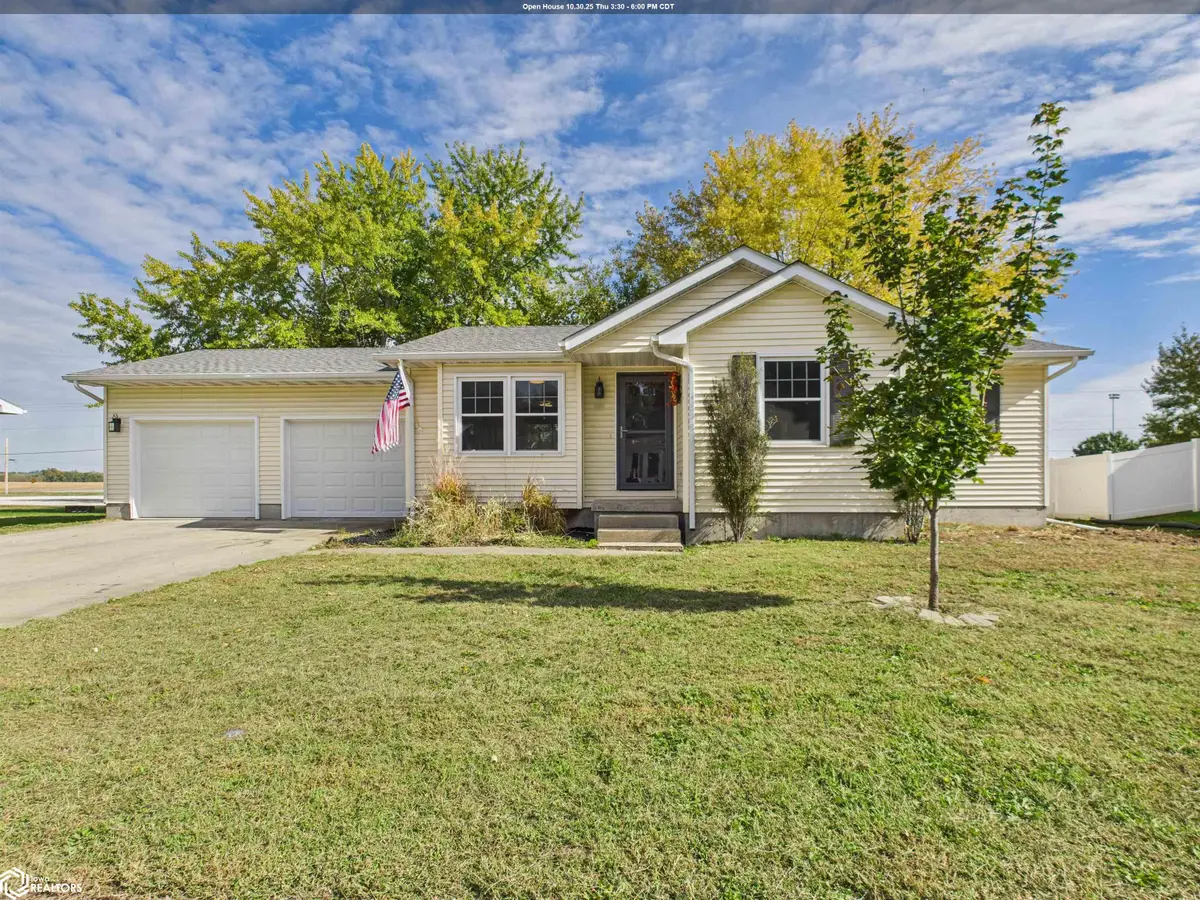 107 Sunflower Drive, Eddyville, IA 52553 - Image #1