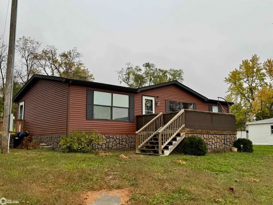 110 W Logan Street, Casey, IA 50048 - Image #2