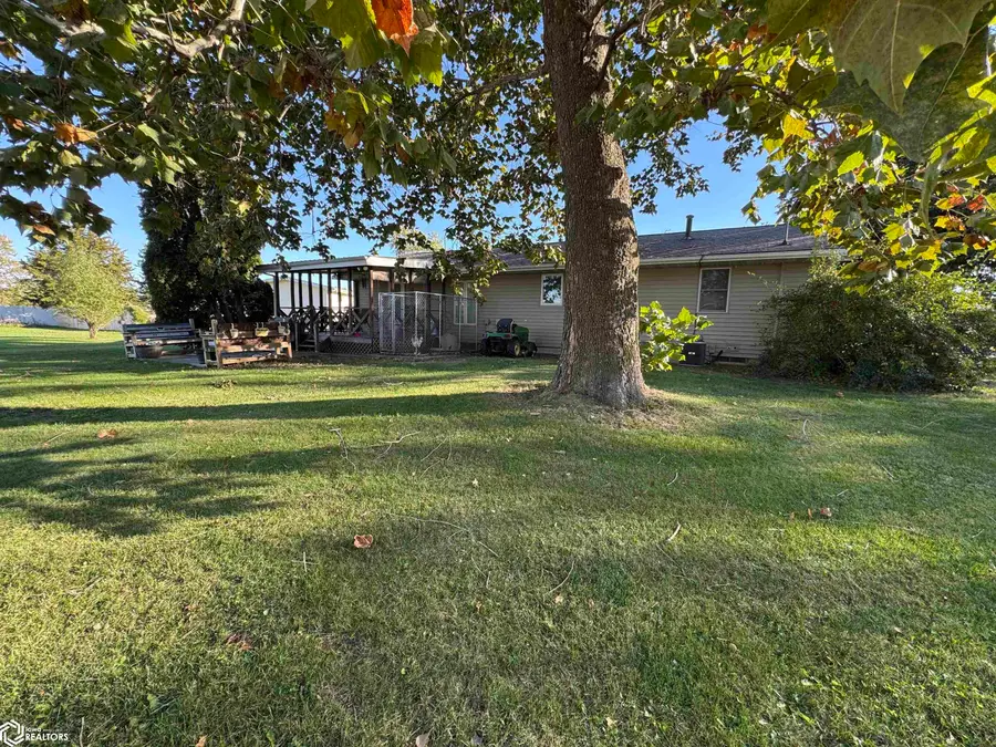 805 Pamela Street, Moravia, IA 52571 - Image #3