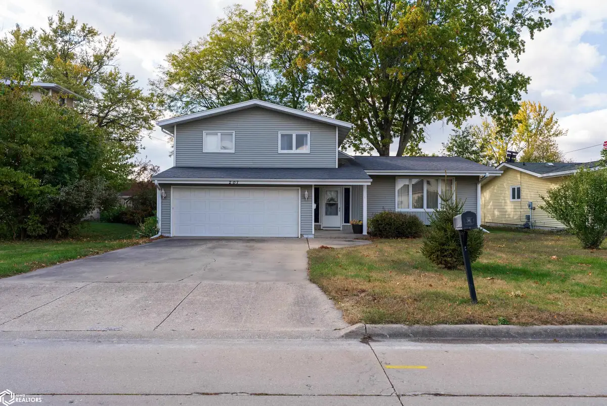 207 N 10th Street, Albia, IA 52531 - Image #1