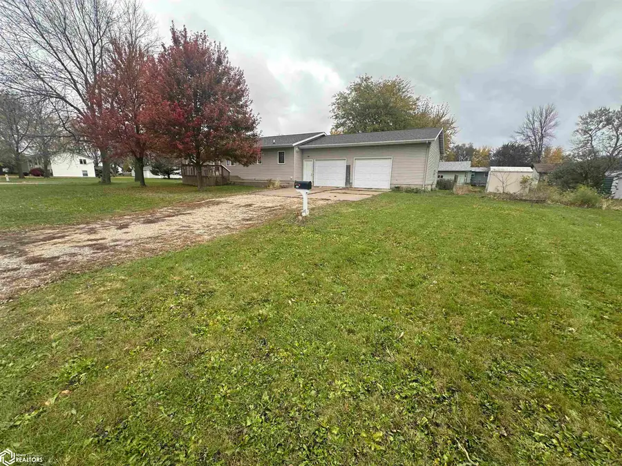 516 3rd Street Sw, Belmond, IA 50421 - Image #3