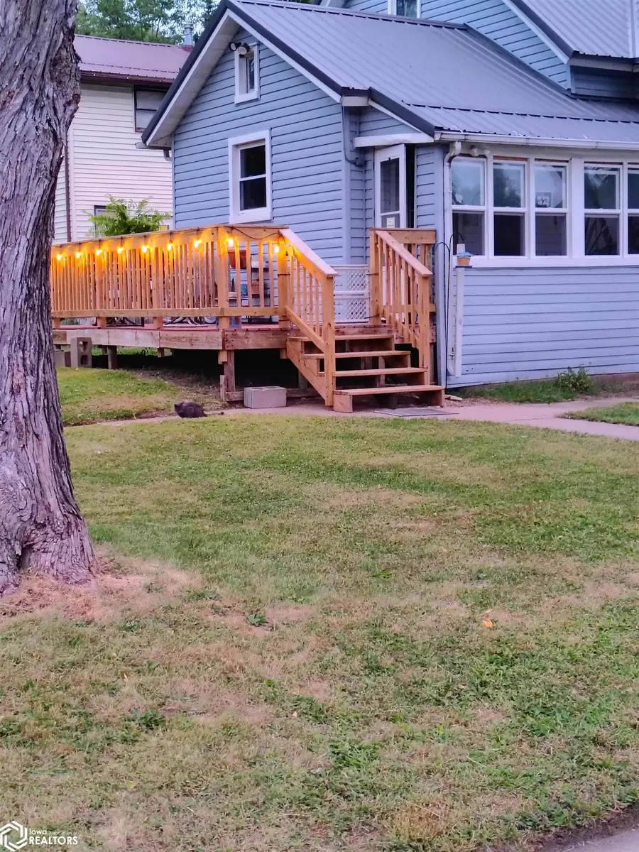 219 Pond Street, Muscatine, IA 52761 - Image #3