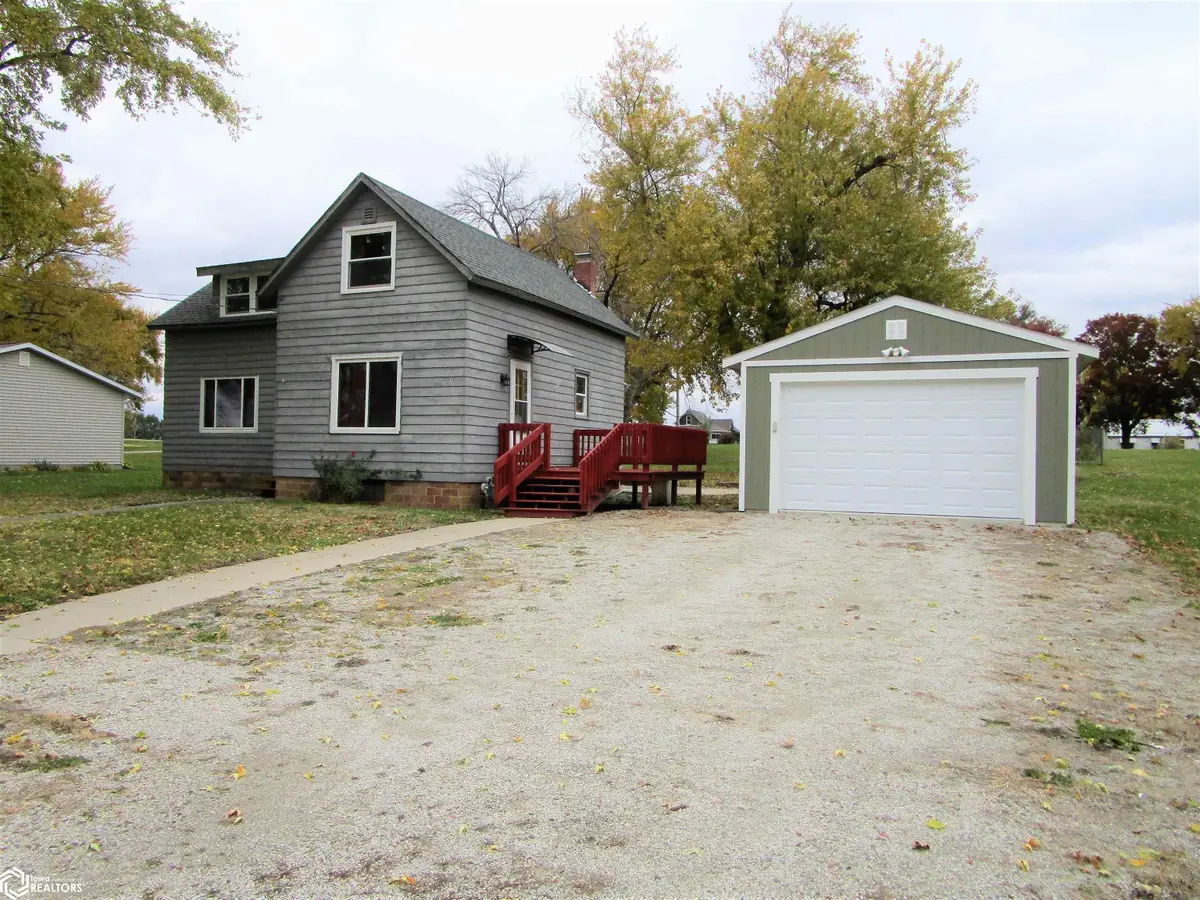 607 Lincoln, Ackley, IA 50601 - Image #1