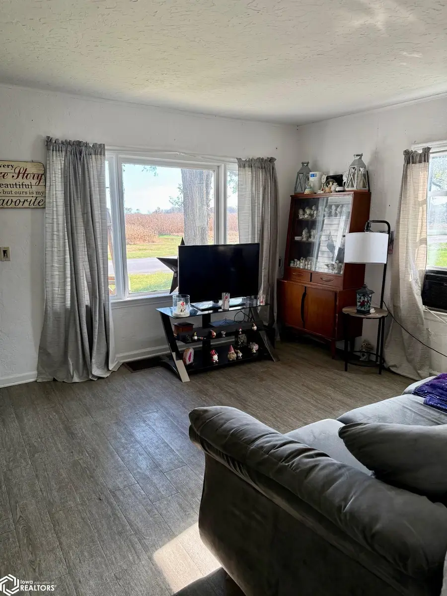 1255 S Milner Street, Ottumwa, IA 52501 - Image #2