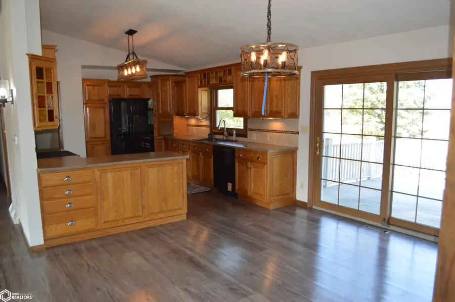 226 E 6th Street, Kanawha, IA 50447 - Image #3