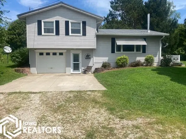 2532 305th Street, Danville, IA 52623