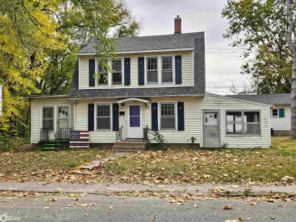 1620 Avenue G, Fort Madison, IA 52627