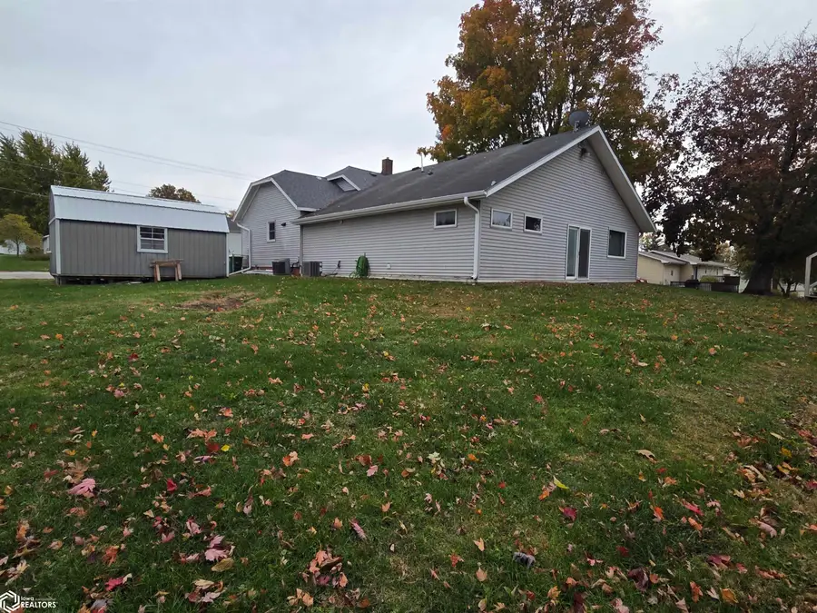 1100 N Vine Street N, Creston, IA 50801 - Image #2