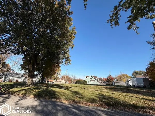 602 Oak Street, Atlantic, IA 50022