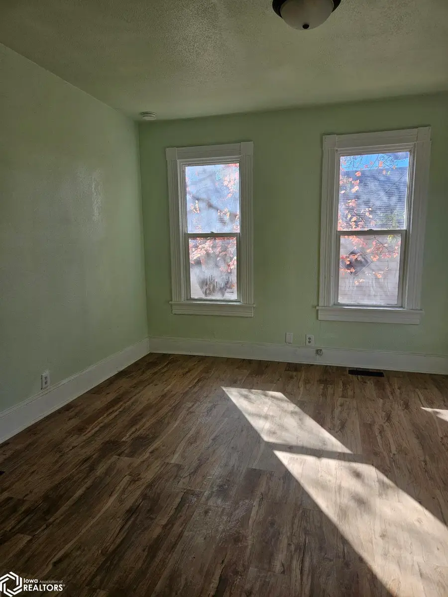 310 N Mclean Street, Ottumwa, IA 52501 - Image #3