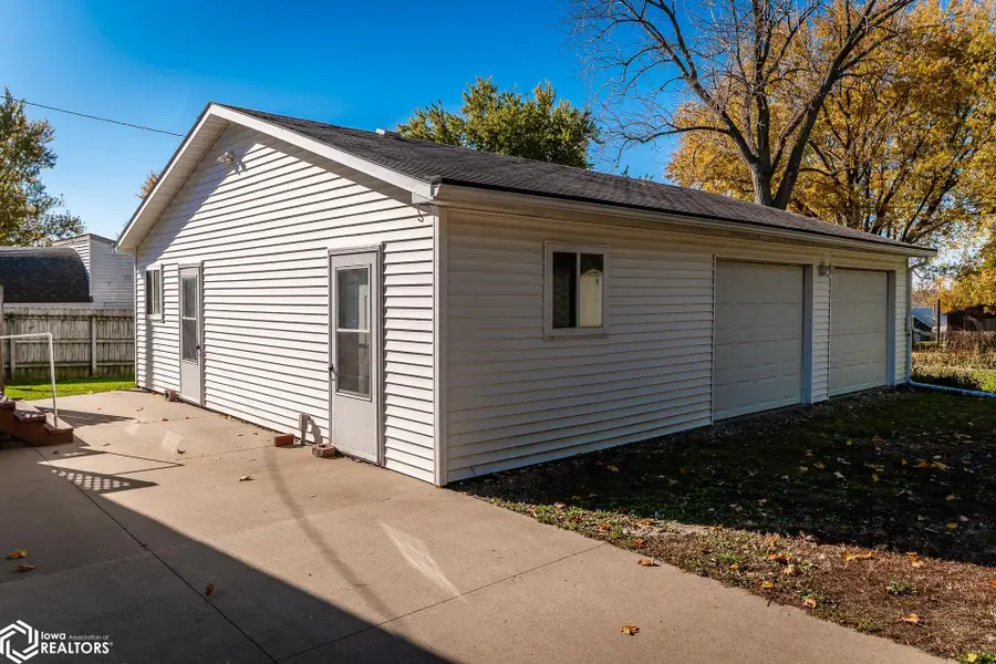 105 S Dubuque Street, Albion, IA 50005 - Image #3