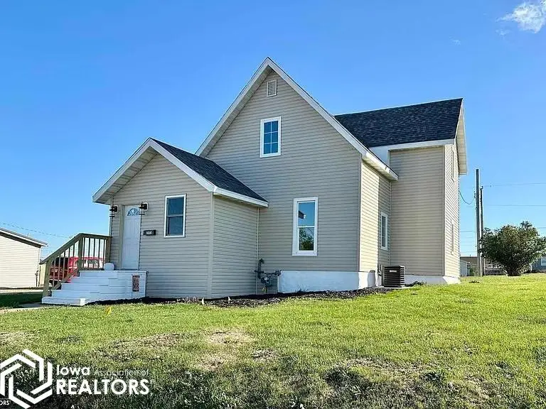 505 Woodbury Street, Marshalltown, IA 50158 - Image #1