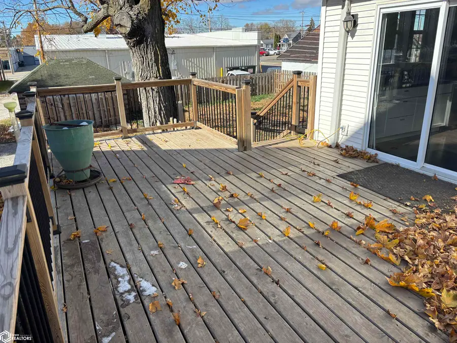 314 N Jefferson Street, Sigourney, IA 52591 - Image #3