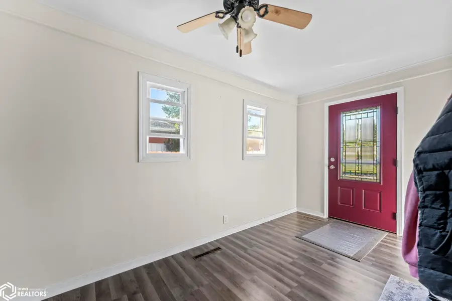 1015 E 2nd Street, Washington, IA 52353 - Image #2