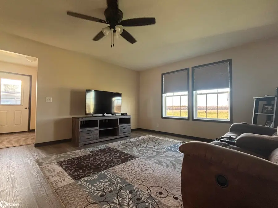 2661 194th Avenue, Argyle, IA 52619 - Image #3