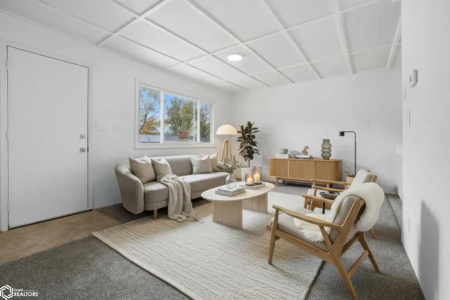 2310 Flint Hills Drive, Burlington, IA 52601 - Image #3