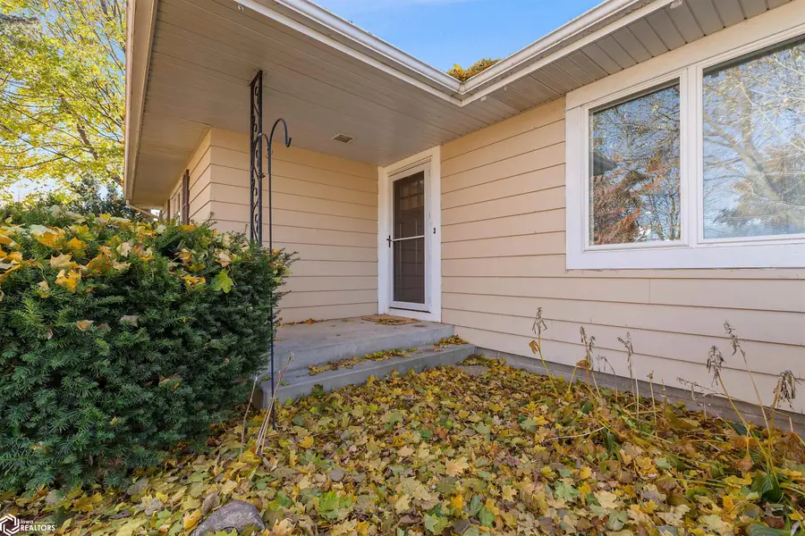 235 W Bosworth Street, Manly, IA 50456 - Image #2