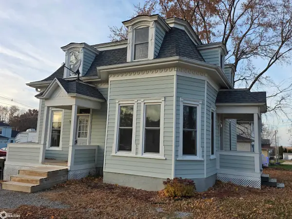 710 Clay Street, Brooklyn, IA 52211