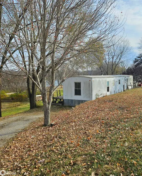 14866 Rte V64, Douds, IA 52551