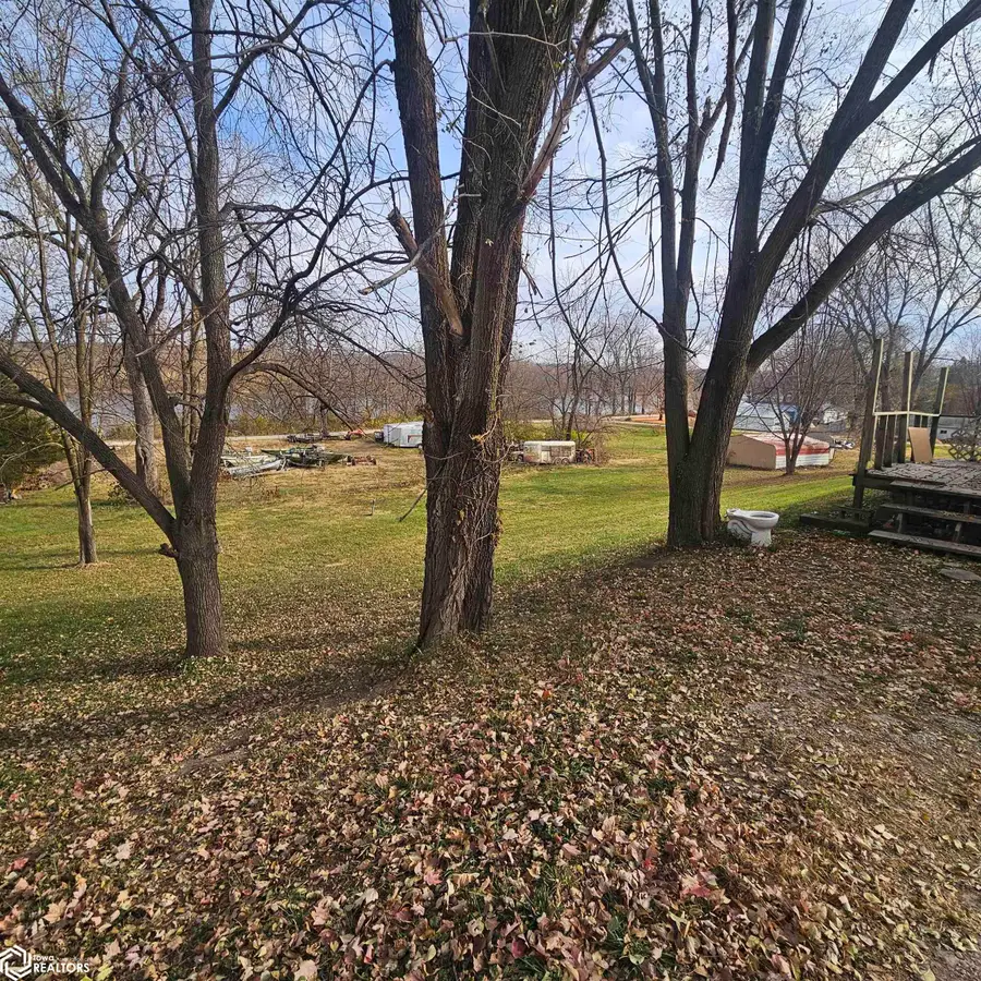 14866 Rte V64, Douds, IA 52551 - Image #2