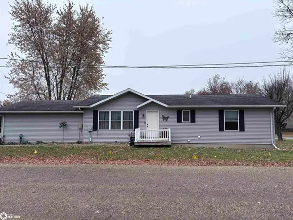 1216 Santa Clara Street, Oskaloosa, IA 52577