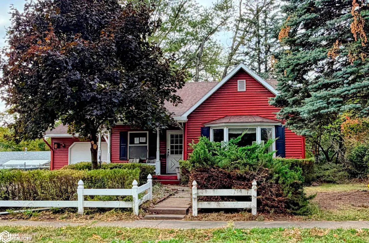 1104 S 7th Street, Fairfield, IA 52556 - Image #1