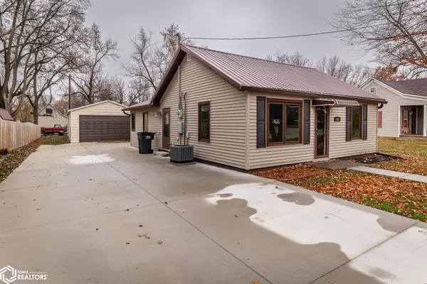 408 2nd Street, Cambridge, IA 50046