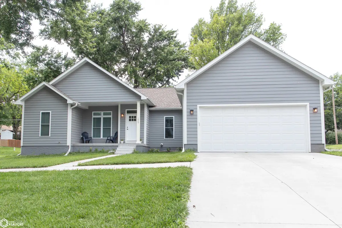 1909 Main Street, Hamburg, IA 51640 - Image #1