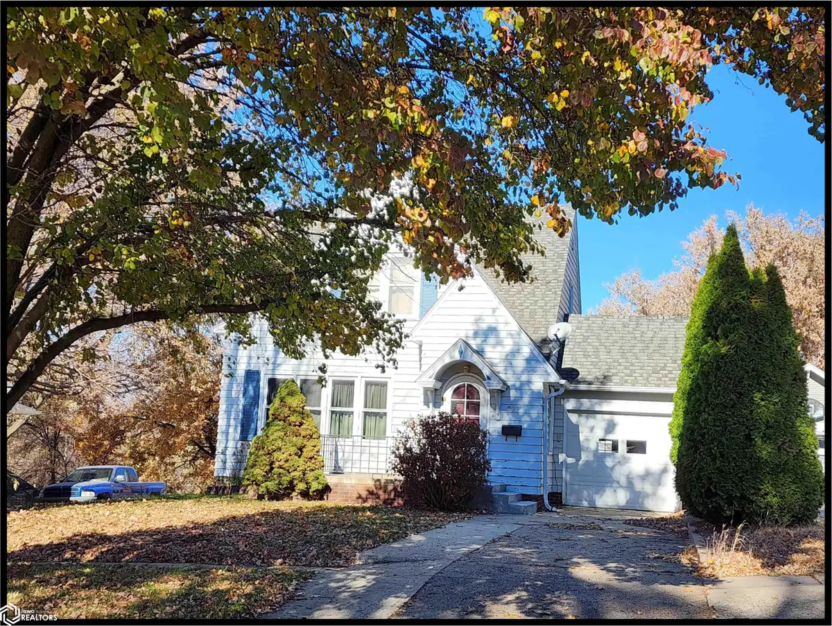 908 E 9th Street, Atlantic, IA 50022 - #1