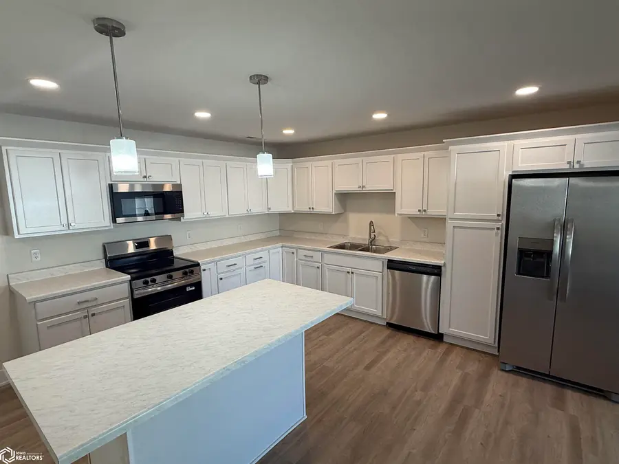 1101 Emerald Cove Drive, Clear Lake, IA 50428 - Image #3