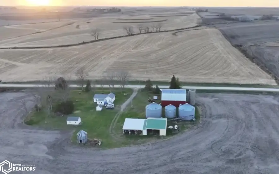 2704 Mockingbird Avenue, Exira, IA 50076 - Image #3