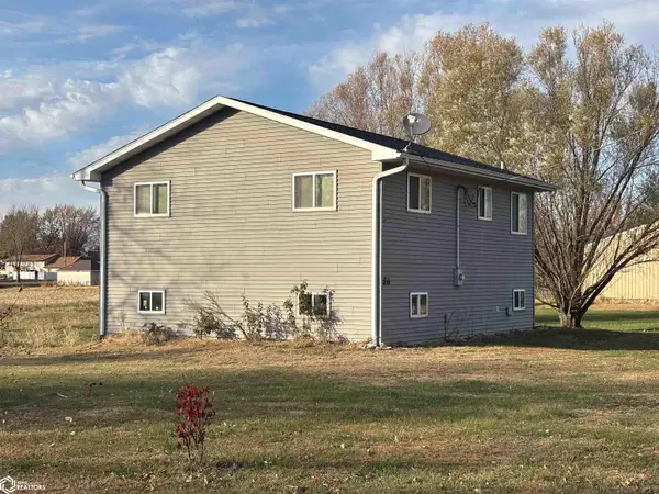 807 Chestnut Street, Donnellson, IA 52625