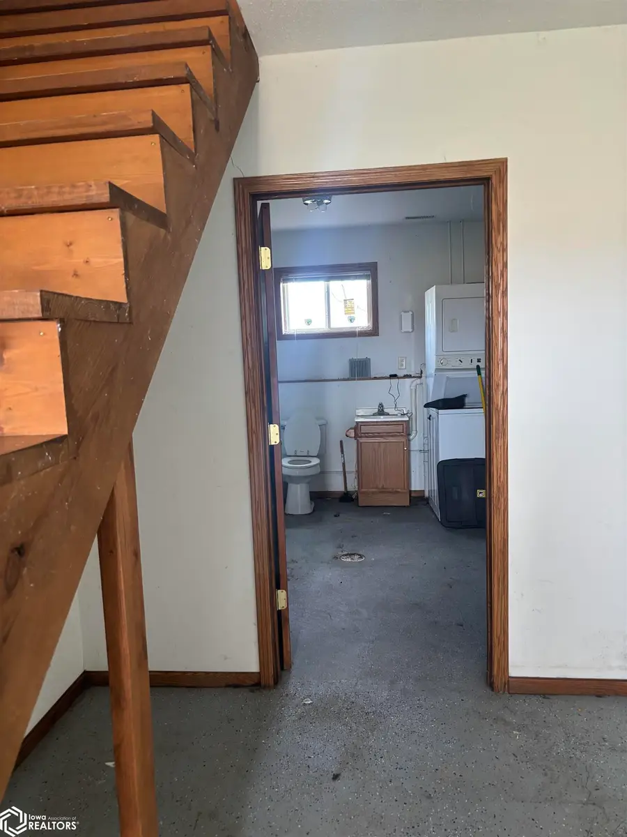 807 Chestnut Street, Donnellson, IA 52625 - Image #3