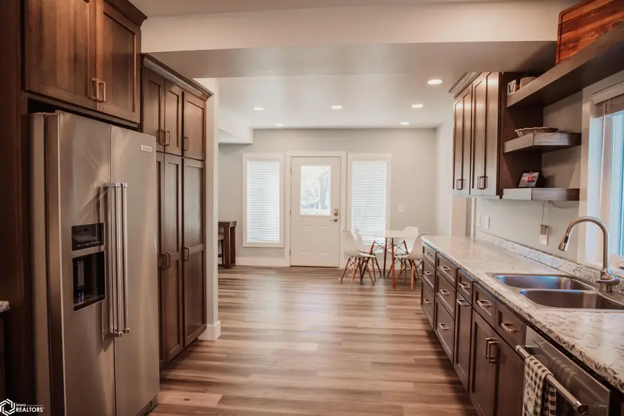 4466 Park Avenue, Clear Lake, IA 50428 - Image #2