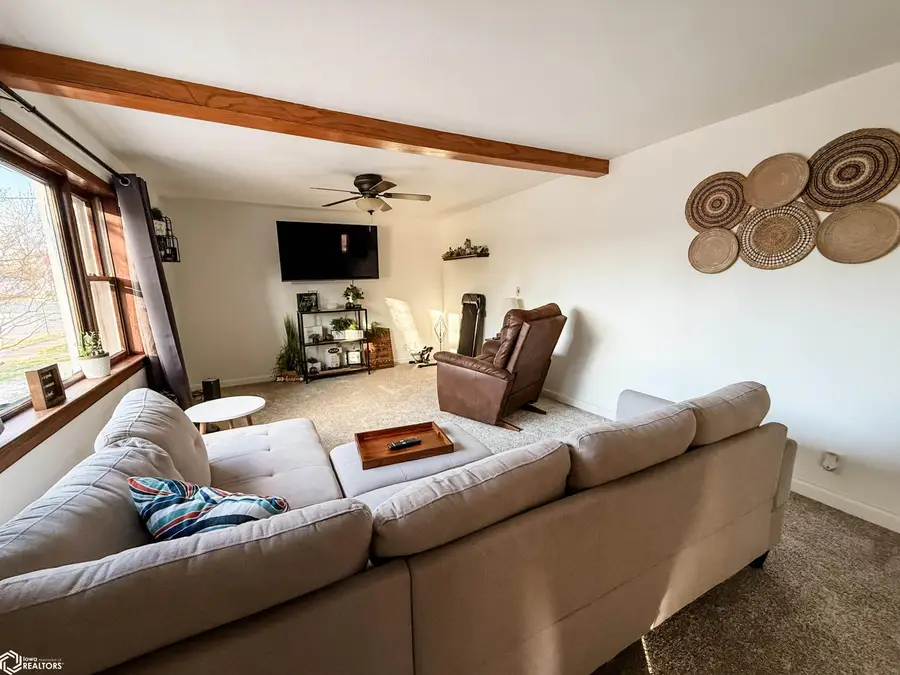 115 2nd St Se, Belmond, IA 50421 - Image #2