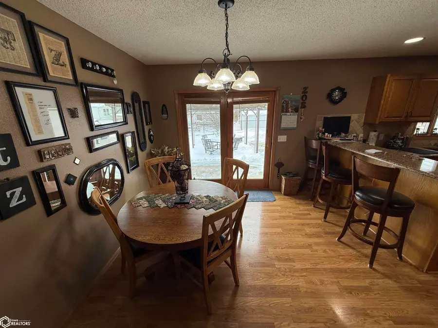 1059 Amy Avenue, Carroll, IA 51401 - Image #3