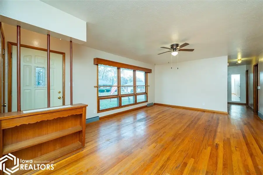 611 S O Street, Indianola, IA 50125 - Image #2