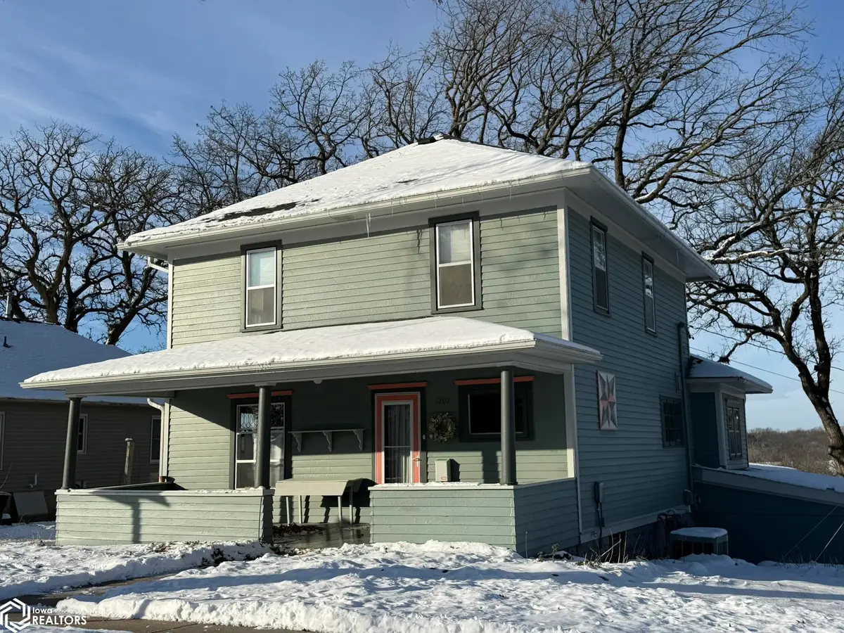 1207 Grove Avenue, Corning, IA 50841 - Image #1