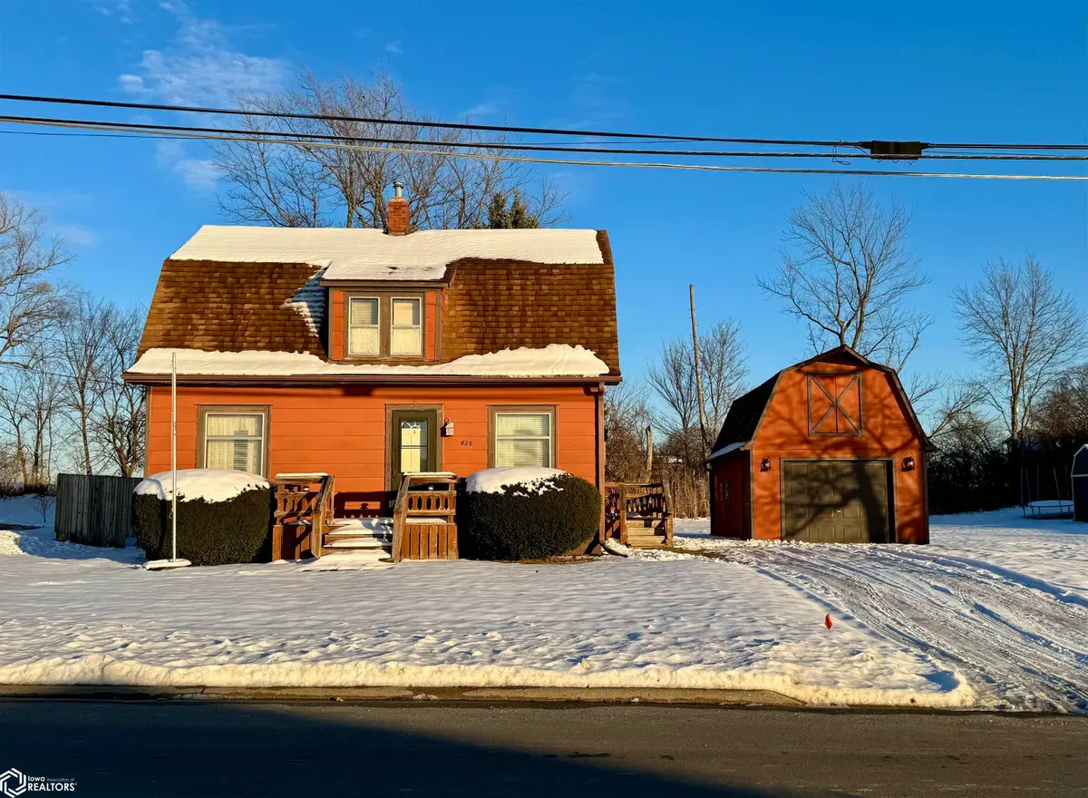 626 S 1st Street, Chariton, IA 50049 - Image #1