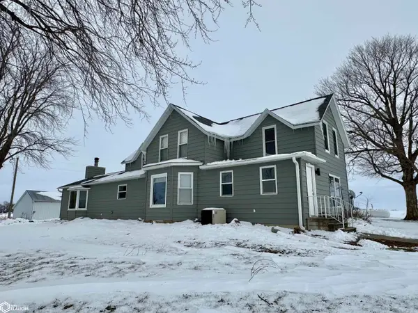 3858 Dakota Ave, Gowrie, IA 50543