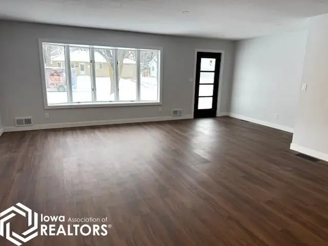 1414 E Linden Street, Algona, IA 50511 - Image #3