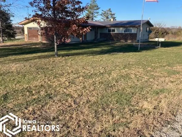 2423 Juniper Avenue, Libertyville, IA 52567