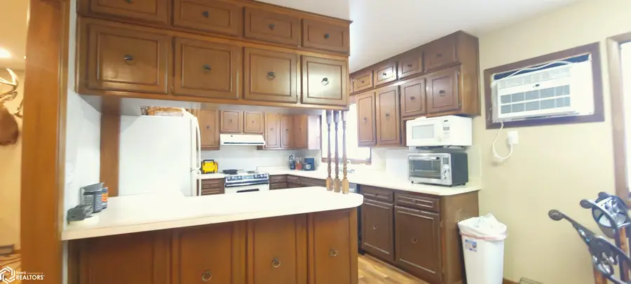 121 N Lowe Street, Algona, IA 50511 - Image #3