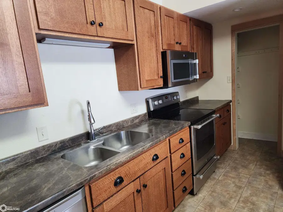 321 S Moore, Algona, IA 50511 - Image #2