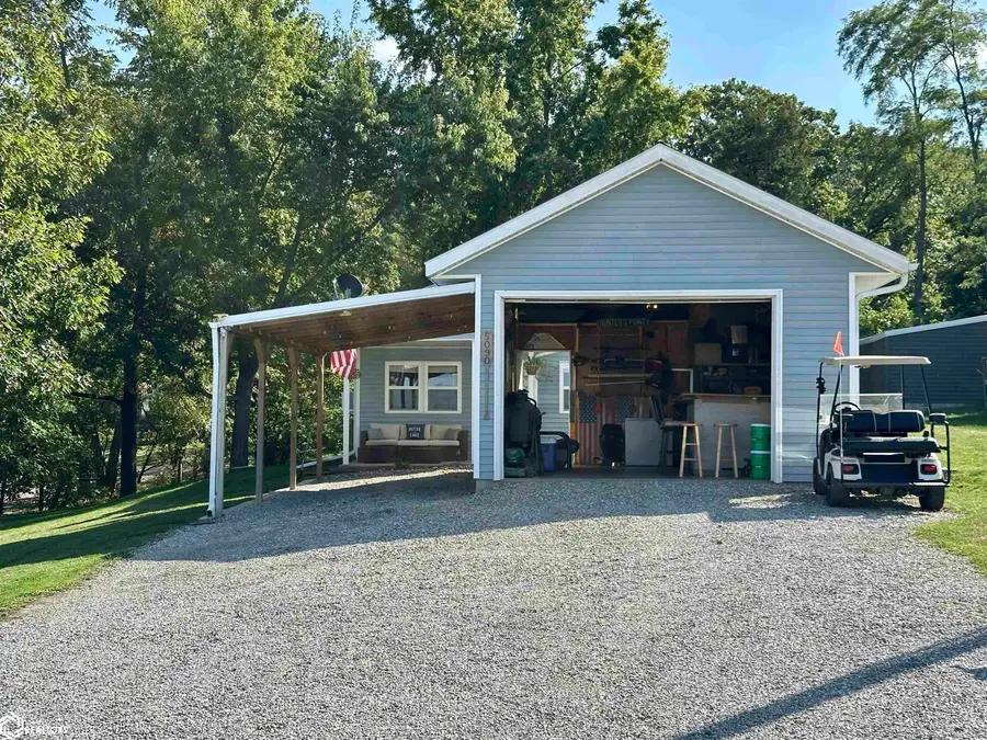 5090 County Public Road, Brooklyn, IA 52211 - Image #2