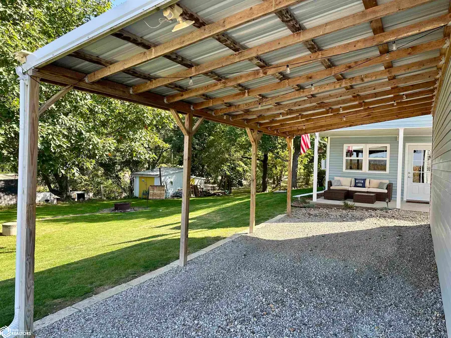 5090 County Public Road, Brooklyn, IA 52211 - Image #3